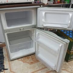 Small fridge 2 door ikon 0