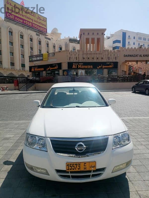 Nissan Sunny 2011 6