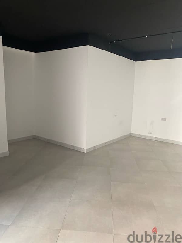 Restaurant / shop space for rent 8