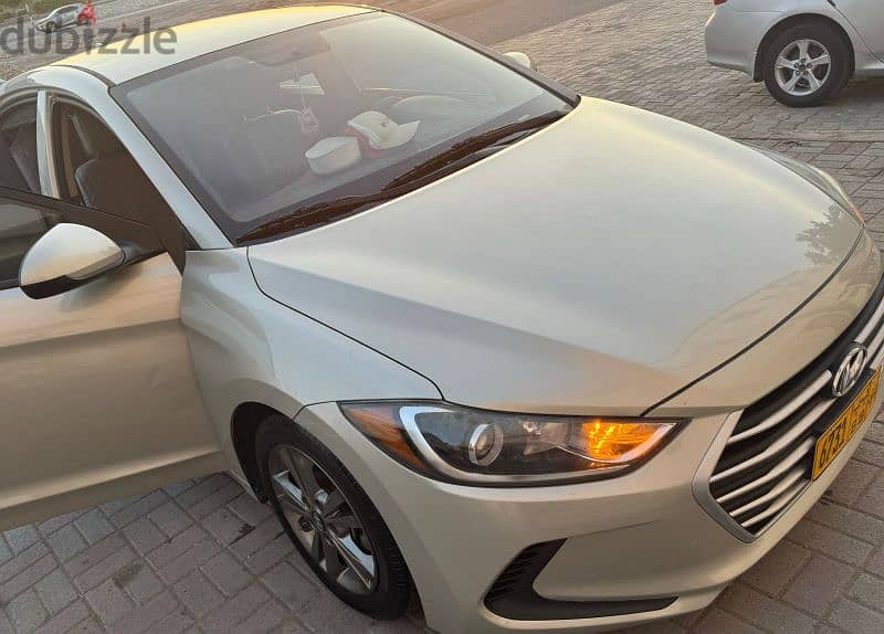 Hyundai Elantra 2018 2