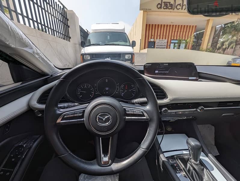 Mazda 3 2022 (GCC specs Full Option) For sale 4