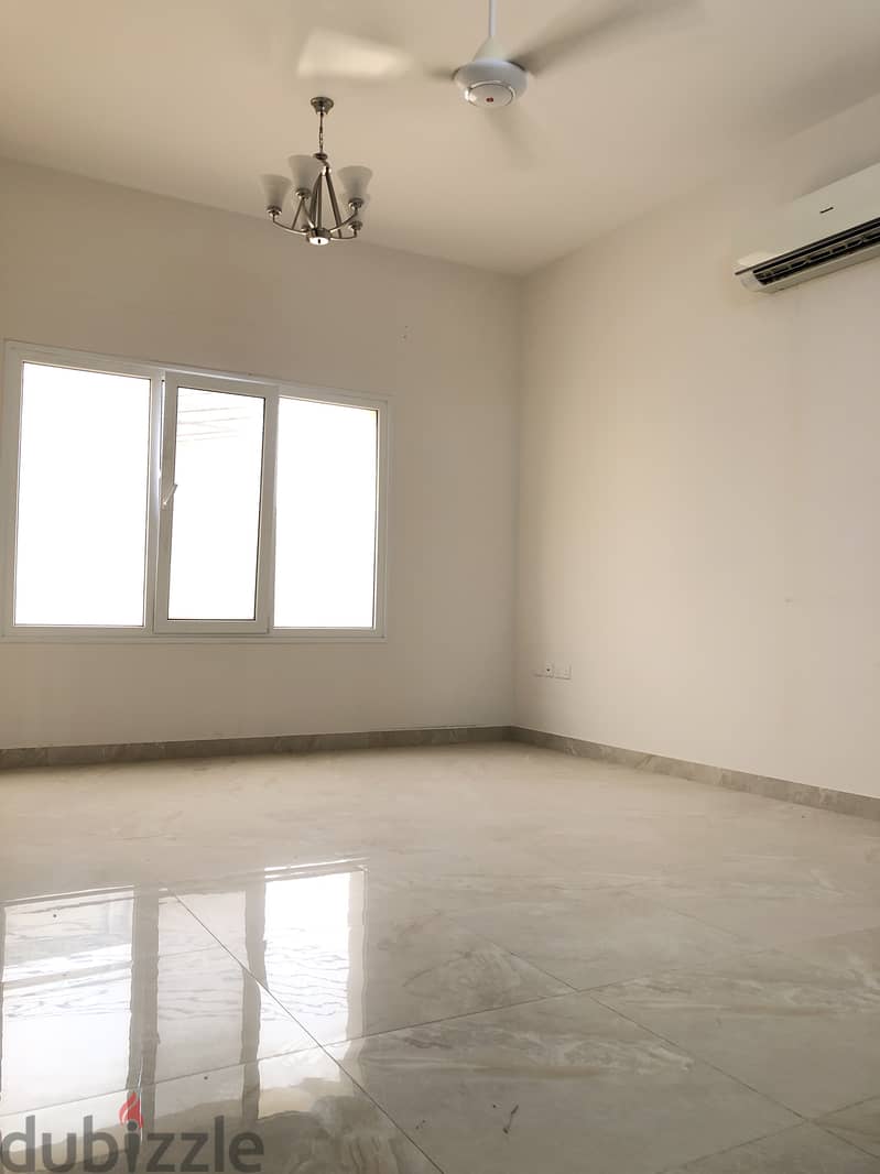 3Me12 Fabulous 5 BHK villa for rent in  Sultan Qaboos City(MQ) 8