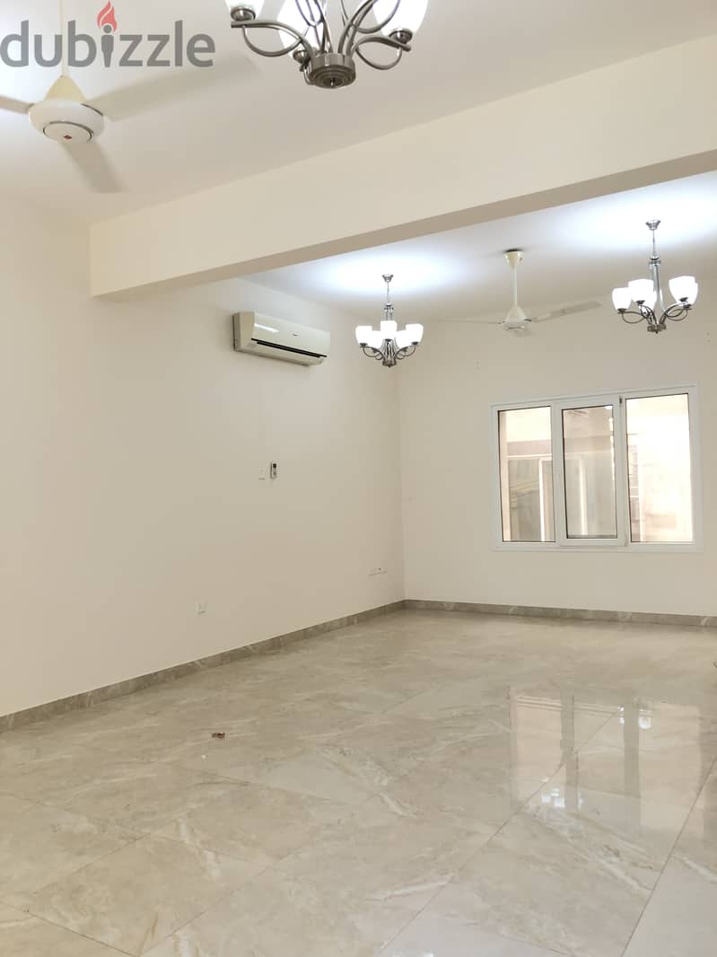 3Me12 Fabulous 5 BHK villa for rent in  Sultan Qaboos City(MQ) 14