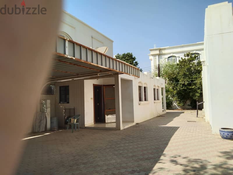 1ME8 Standalone 5 Bhk Special Villa For Rent In Azaiba 5