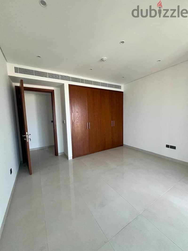 1ME42 2 Bhk Sea View Flat For Sale In Lagoon Residences Al Moj 4