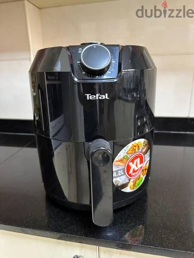 Tefal air fryer 4.2 ltr (xl capacity)