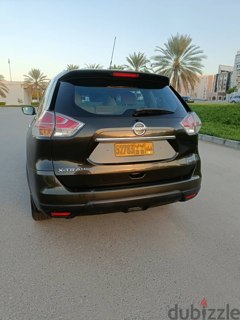 Nissan Xtrail, Model  2015, Km 227K, Expat Driven, 7-seater 1