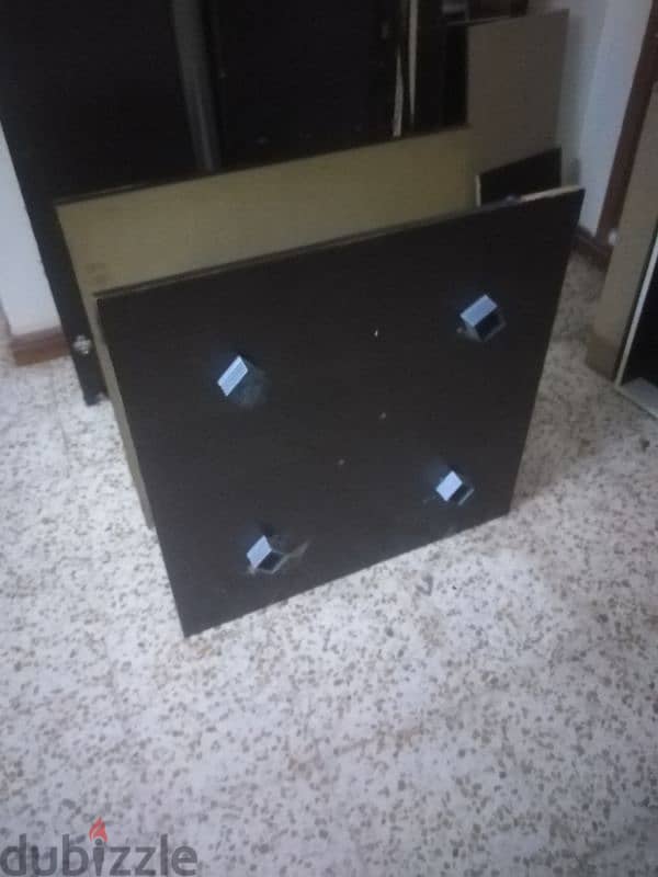 cabinet for sale in good condition 5