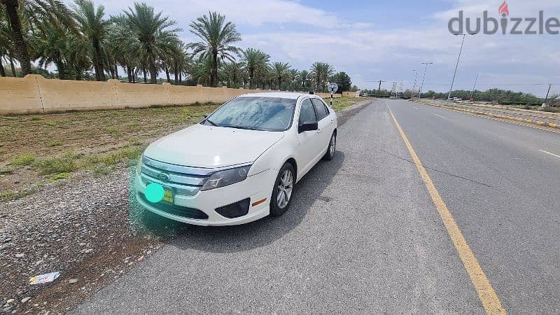 Ford Fusion 2010 1