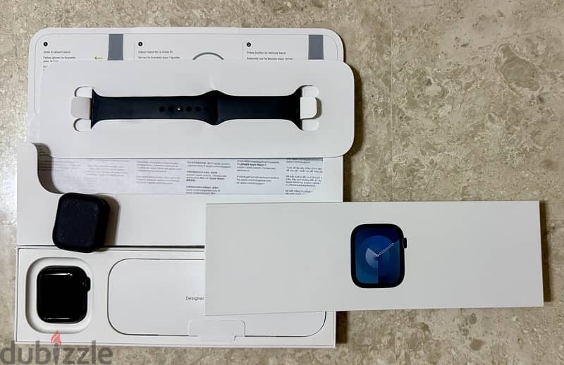 Apple Watch Series 9 - GPS and Cellular 1