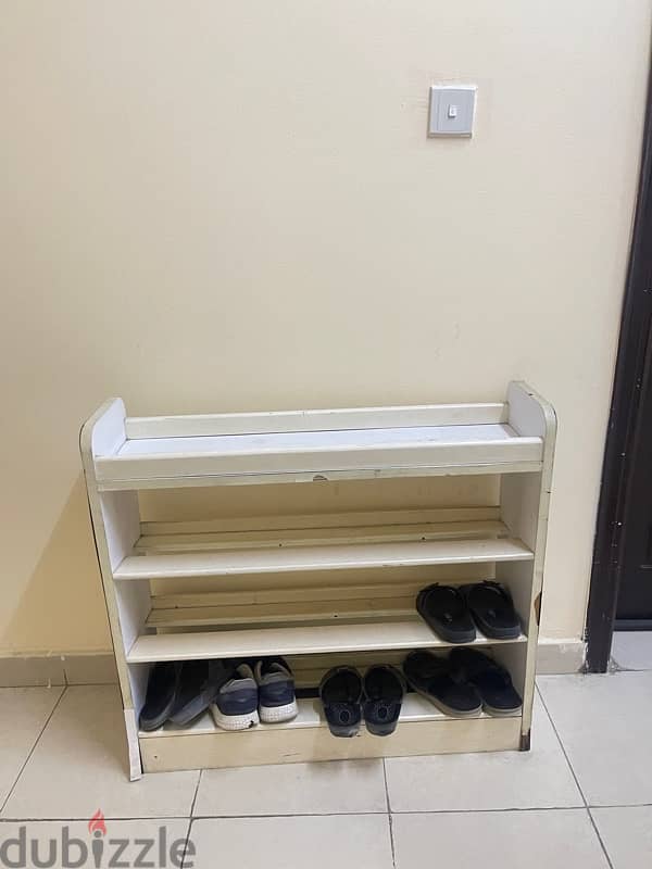 shoe rack 0