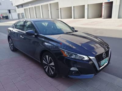 Nissan Altima 2019