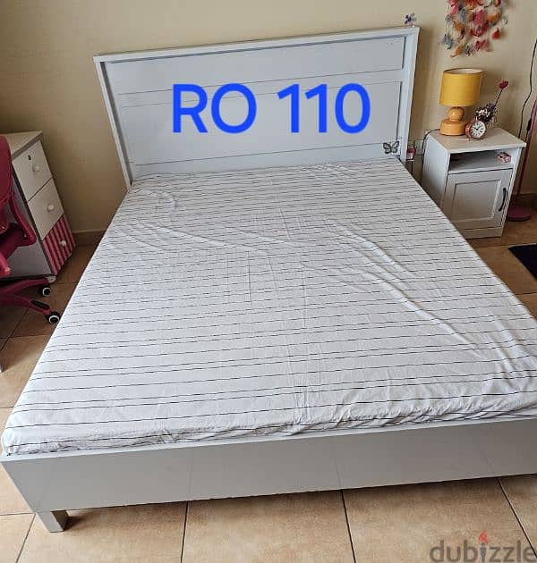 160x200 Queen Siza Bed with Materess 1