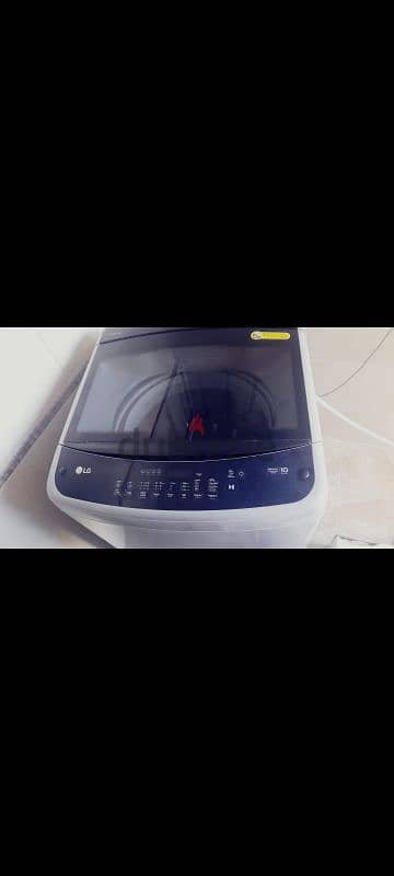 LG washing machine, rarely used, 17 kg 8