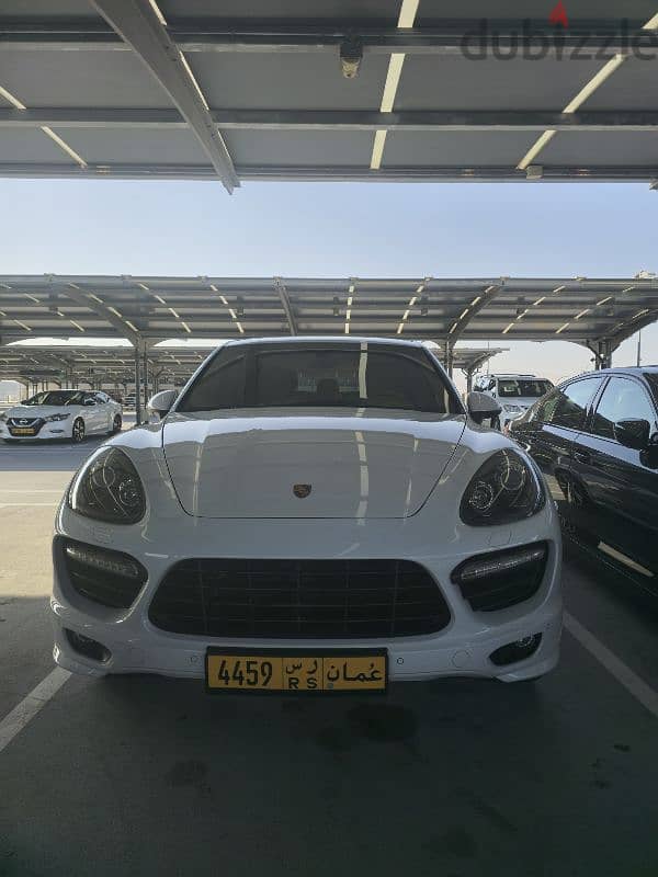 Porsche Cayenne GTS 2014 only 60000 km 0