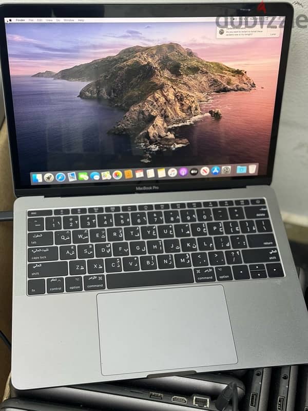 MacBook Pro 2017 with 16 Ram 2