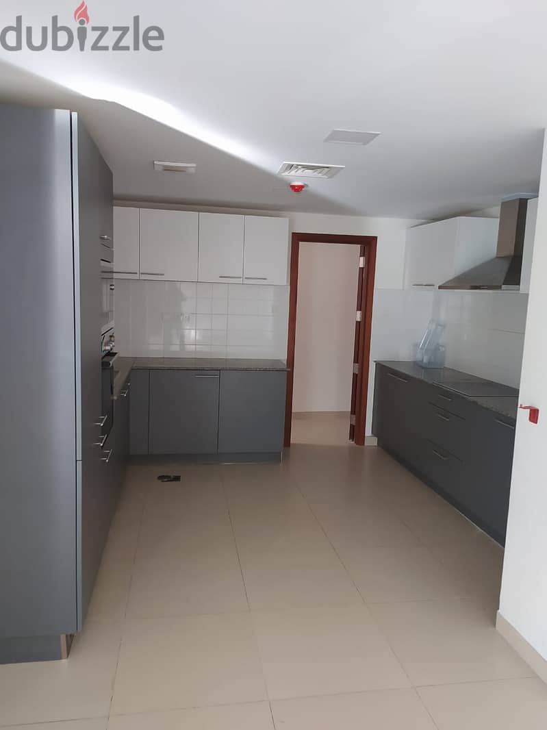 Spacious 2BHK Penthouse apartement for rent in the links 6