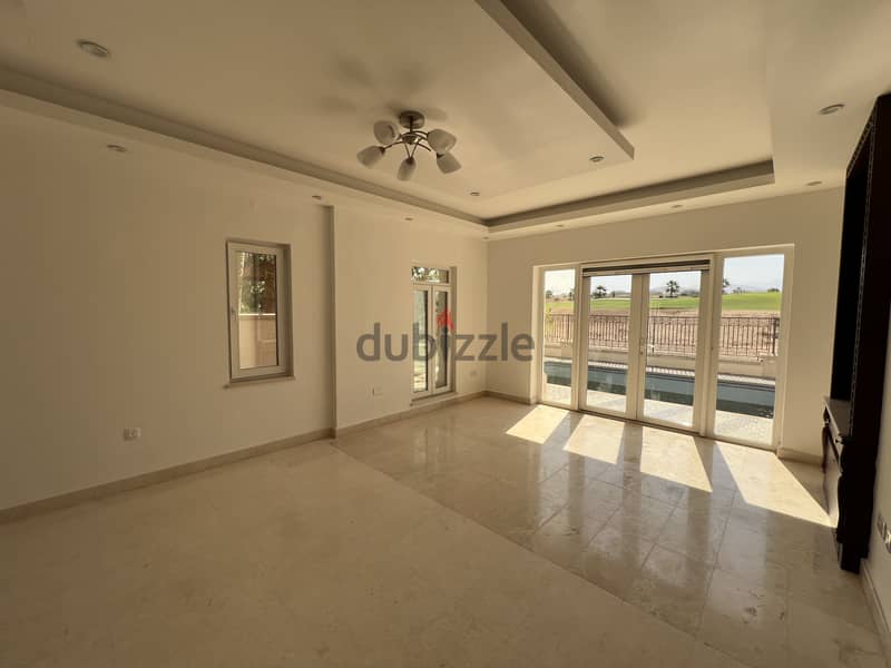 4 Bedroom Villa with Golf Course View for Rent 8