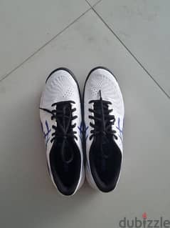 Badminton shoes 0