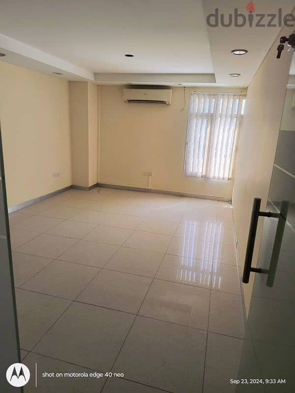 Office for Rent Al Khuwair 1