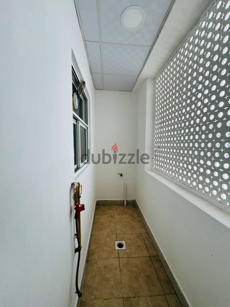 2 BHK apartment for rent in al khuwair 33 (S18H) 5