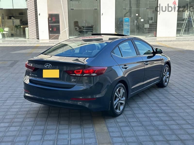 Hyundai Elantra 2017 Oman car 118000 km only 5