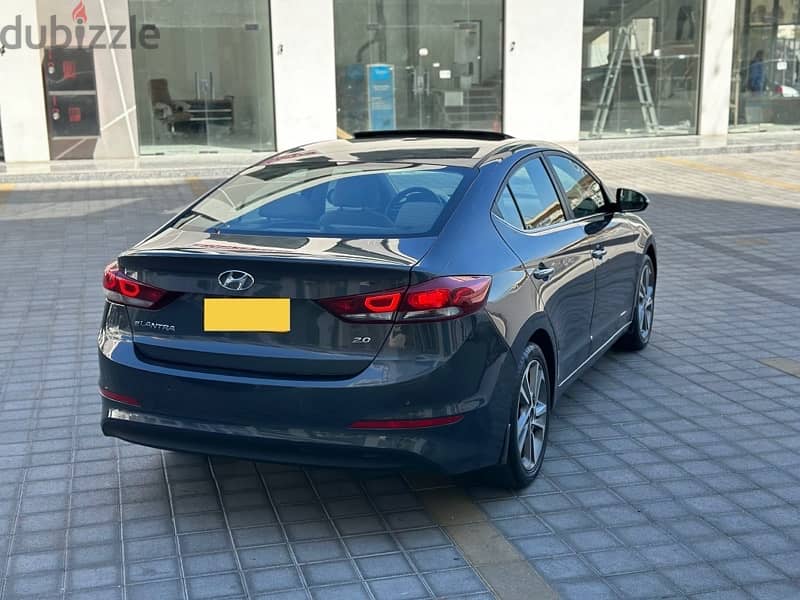 Hyundai Elantra 2017 Oman car 118000 km only 6