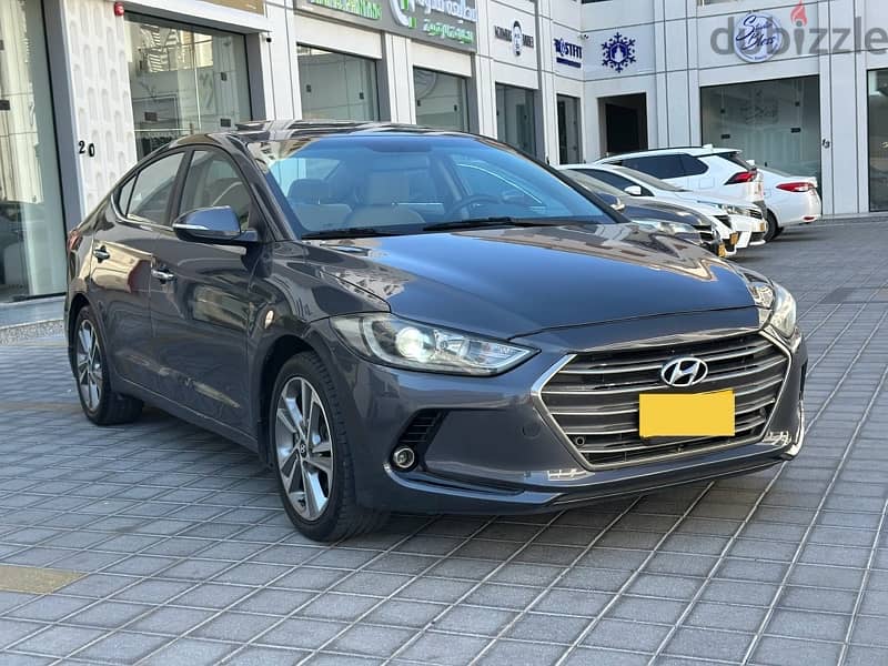 Hyundai Elantra 2017 Oman car 118000 km only 11