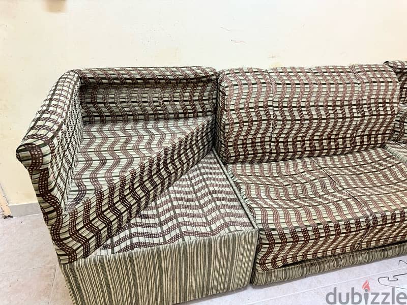 L Type Sofa Set Urgent sale 2