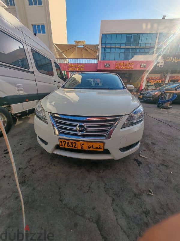 Nissan Sentra 2013 1