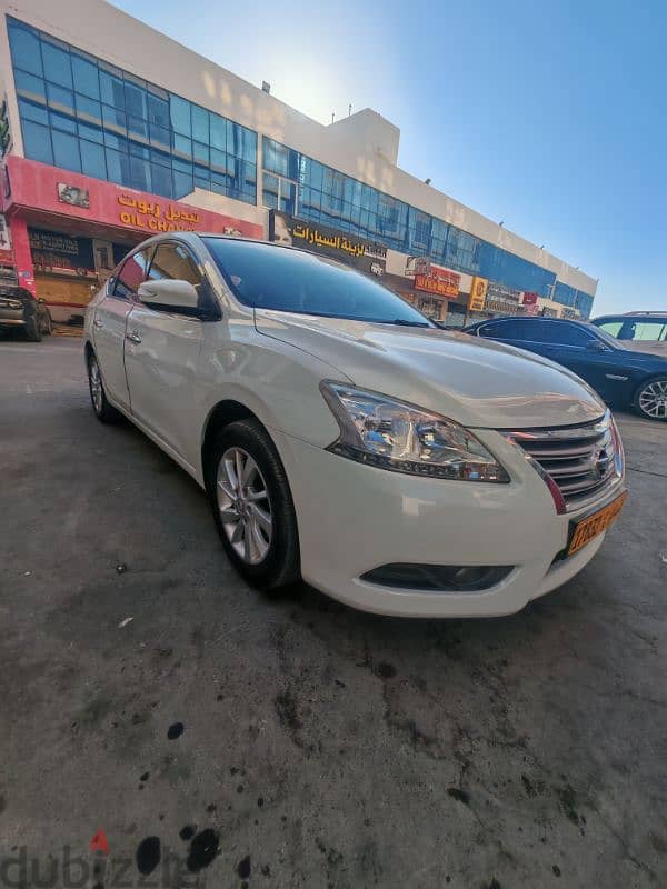 Nissan Sentra 2013 4