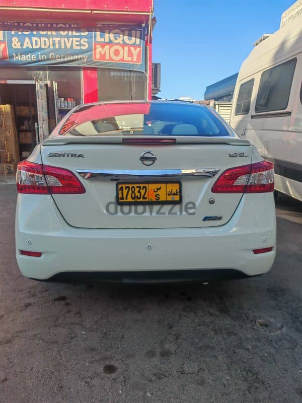 Nissan Sentra 2013 10