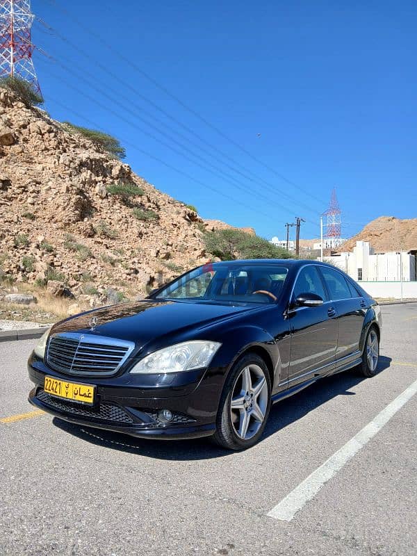 Expat lady used Mercedes-Benz S-Class 2009 0