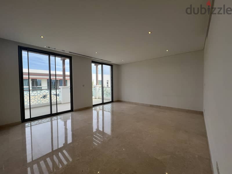 5 Bedroom Spacious Villa for Rent in Al Mouj 15