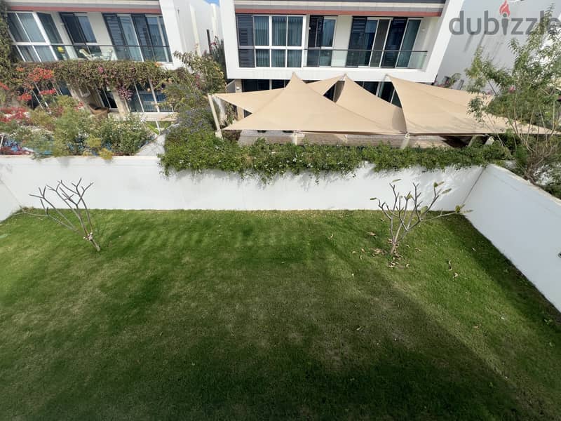 5 Bedroom Spacious Villa for Rent in Al Mouj 17