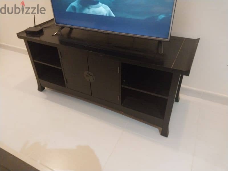 TV unit 0