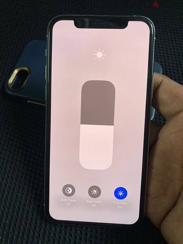 iPhone 11 Pro tra oman 3