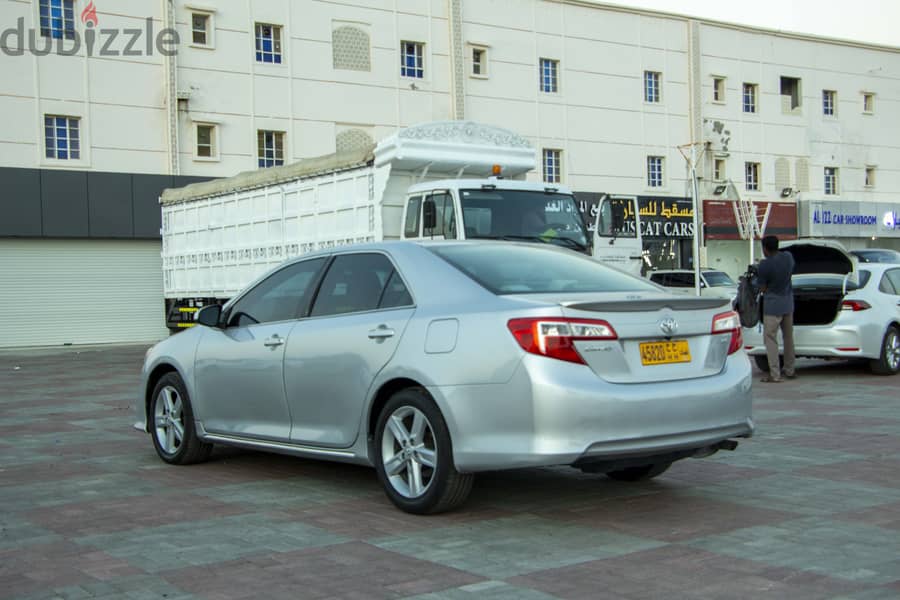 Toyota Camry 2013 3