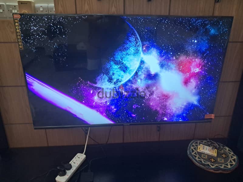 Urgent sale 3 lcd Samsung LG Nikai 4