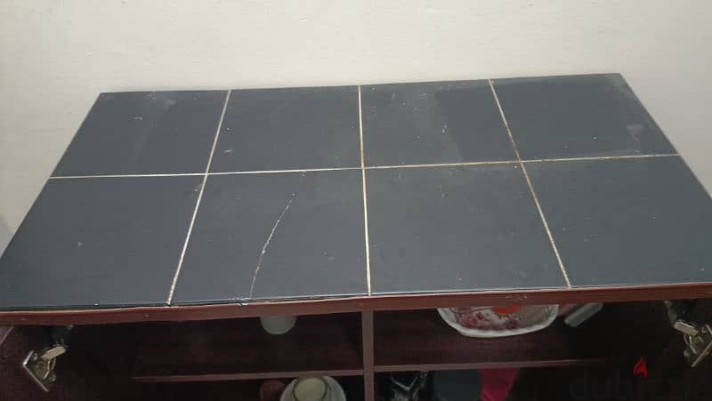 Gas stove table with 2 Rack cupboard 2