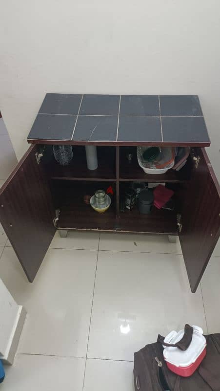 Gas stove table with 2 Rack cupboard 3