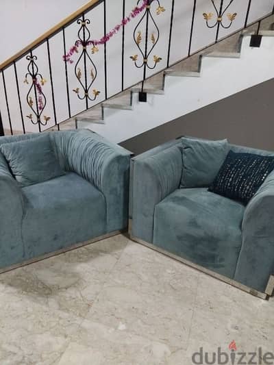 كنب للبيع جديد من بان هوم/new sofa from pan home