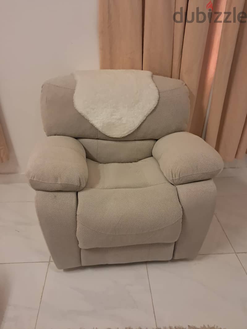 Sofa for sale like new 3