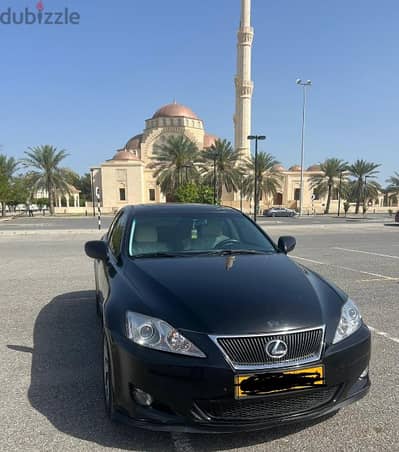 ليكزس Is250 بحالة الوكالة لم تستخدمLexus is250