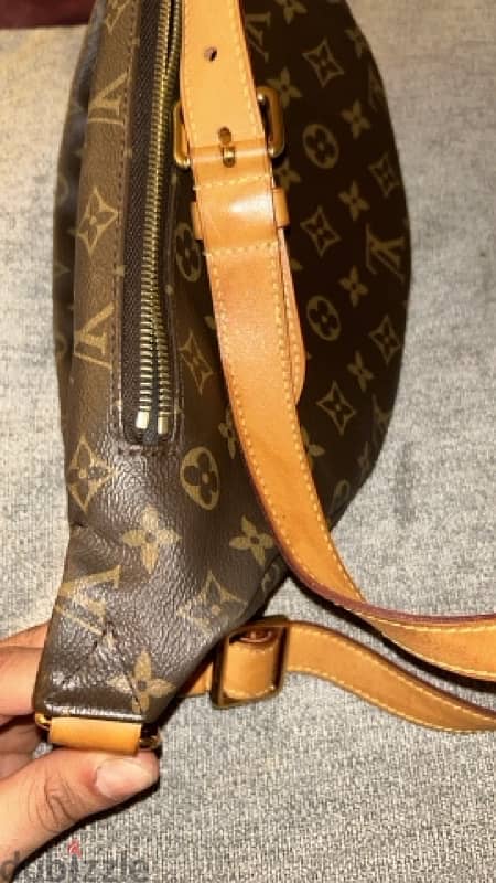 Louis Vuitton bumbag monogram limited edition 5