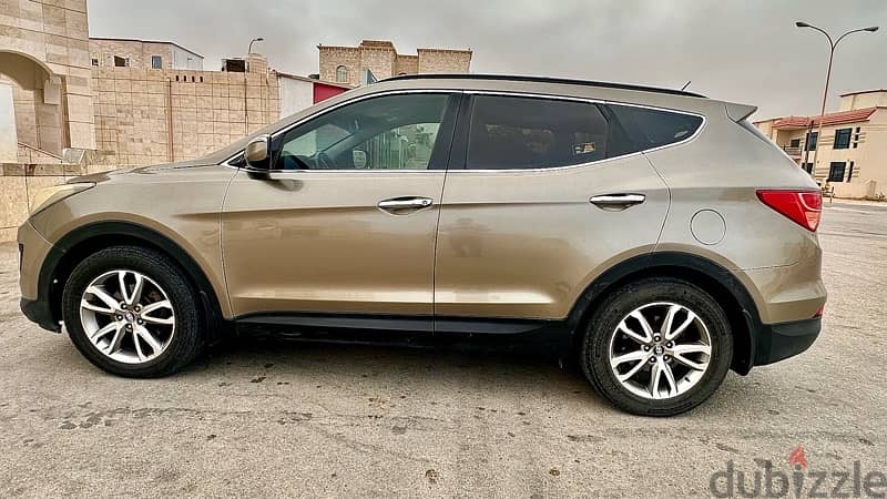 Hyundai Santa Fe 2014 for Sale 4