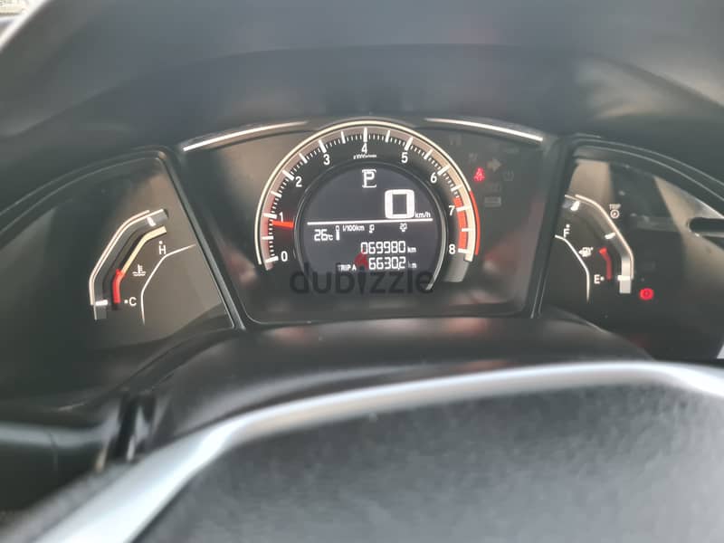 90 RO monthly Honda Civic 2018 Oman dealer service Full insurance 8