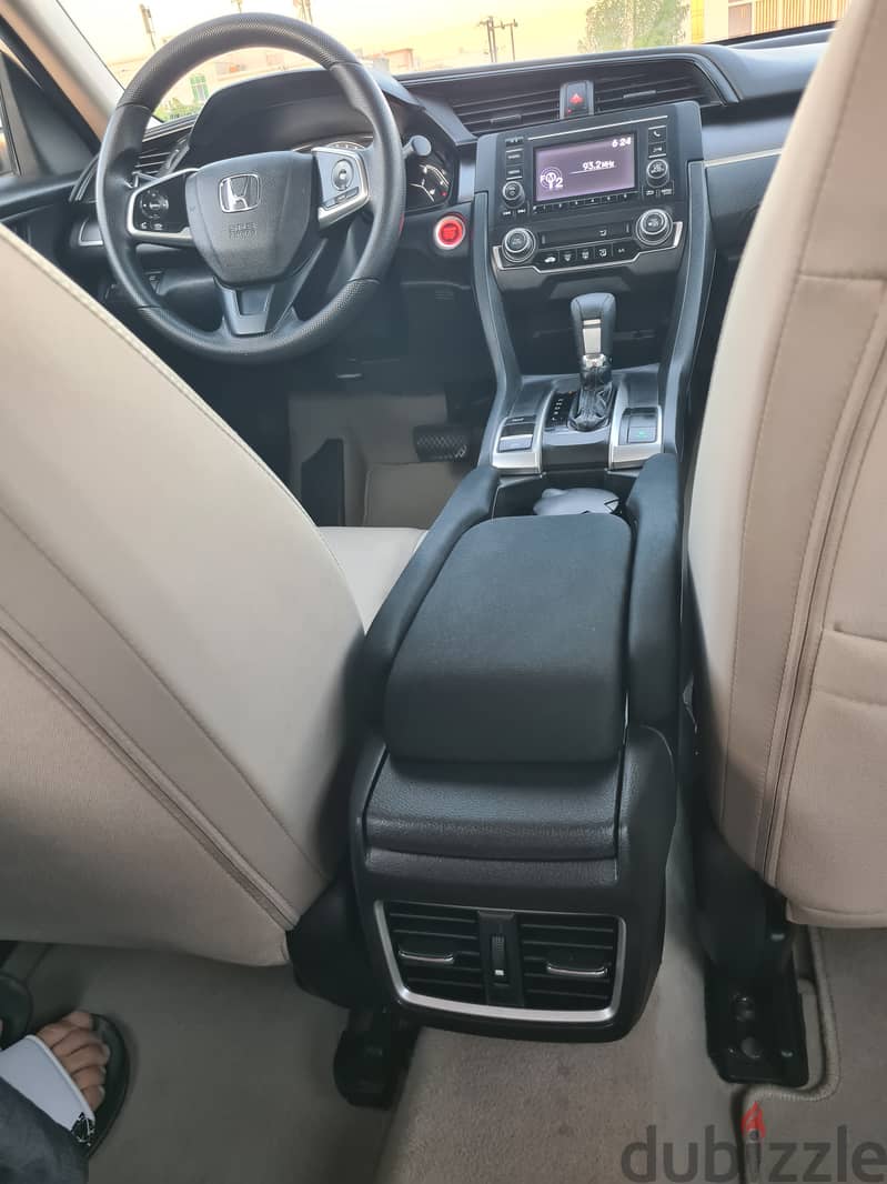 90 RO monthly Honda Civic 2018 Oman dealer service Full insurance 15