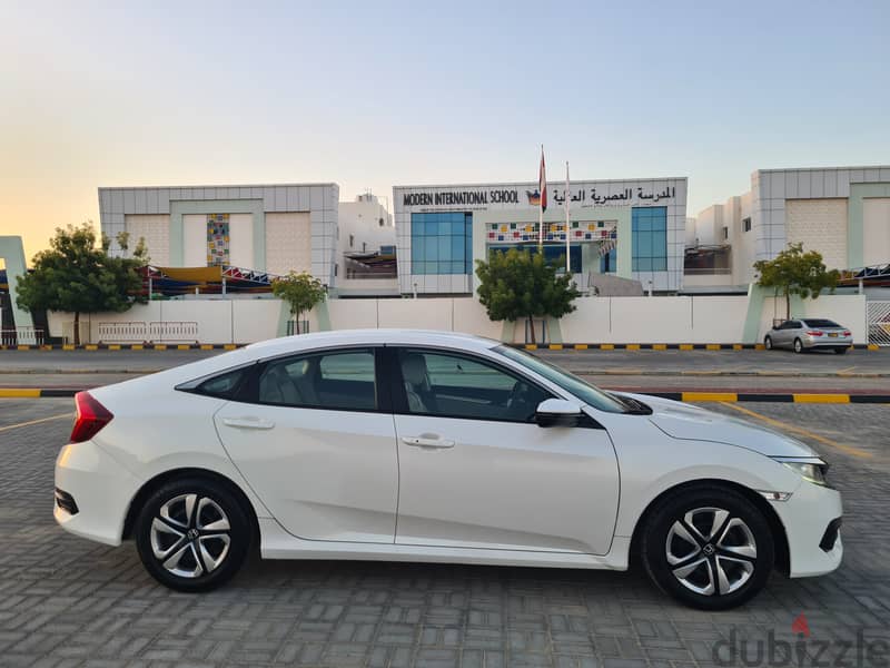 90 RO monthly Honda Civic 2018 Oman dealer service Full insurance 17