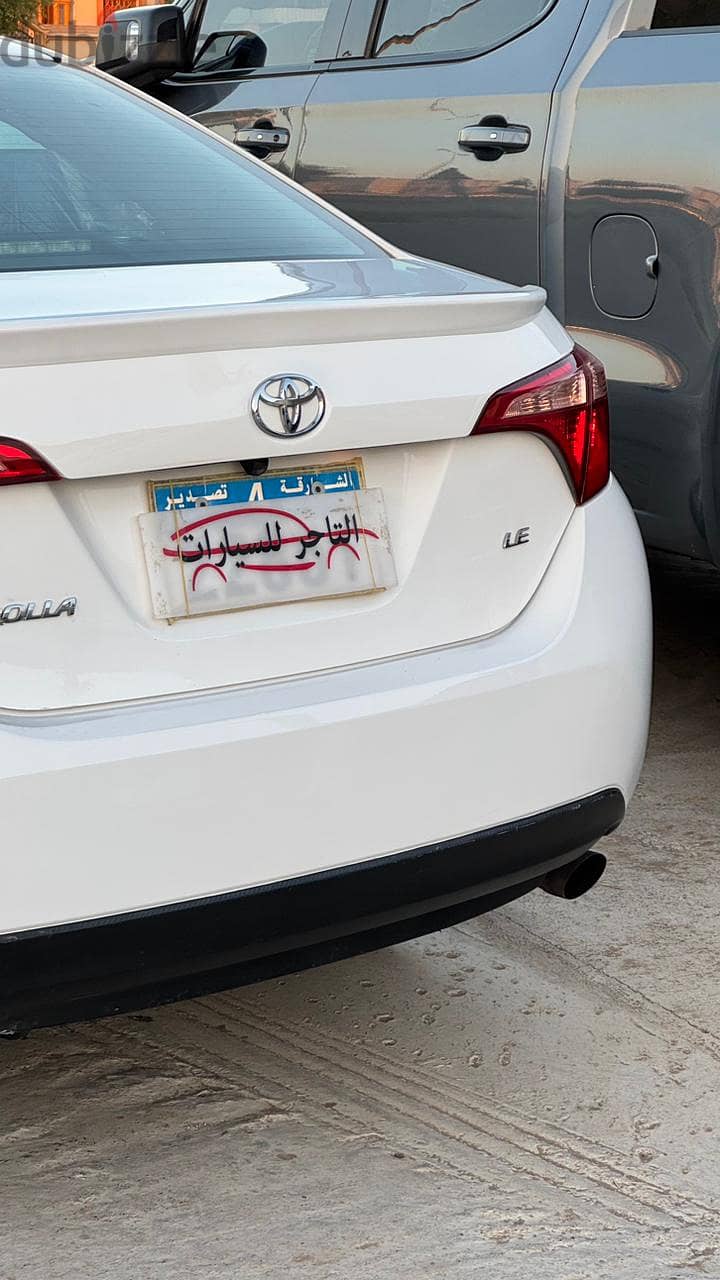 Toyota Corolla 2018 8